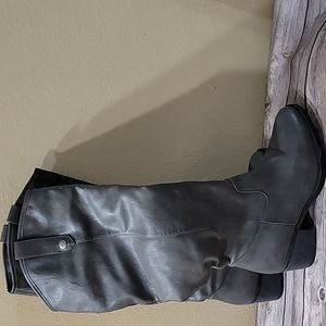 Rampage boots